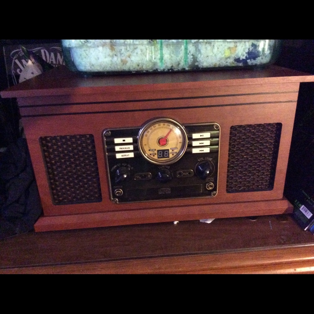 Victrola record player